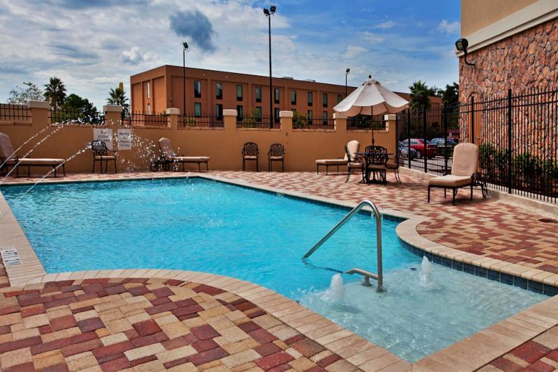 Holiday Inn Express Hotel & Suites La Place By Ihg Екстер'єр фото